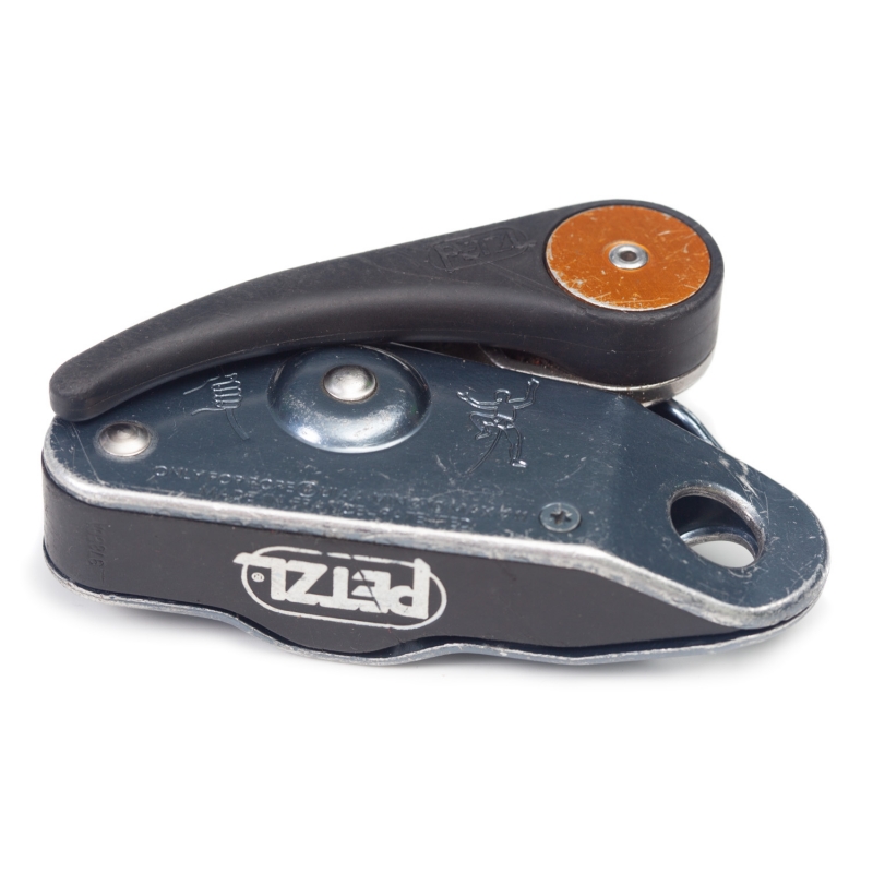 Характеристики гри гри. Petzl GRIGRI. GRIGRI 1. Страховочная Gri Gri. Гри гри альпинизм.